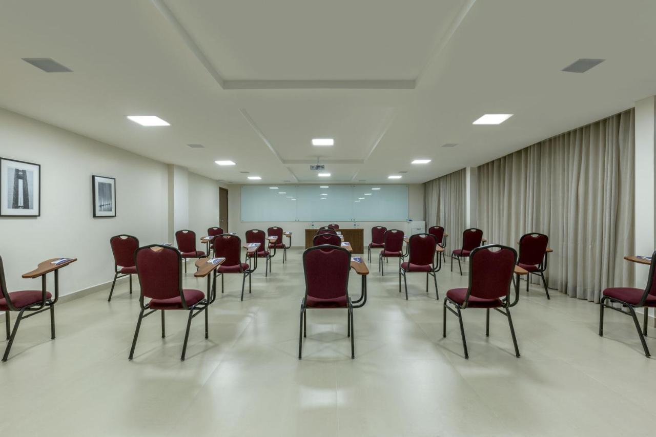 Sia Park Executive Hotel Candangolandia Экстерьер фото
