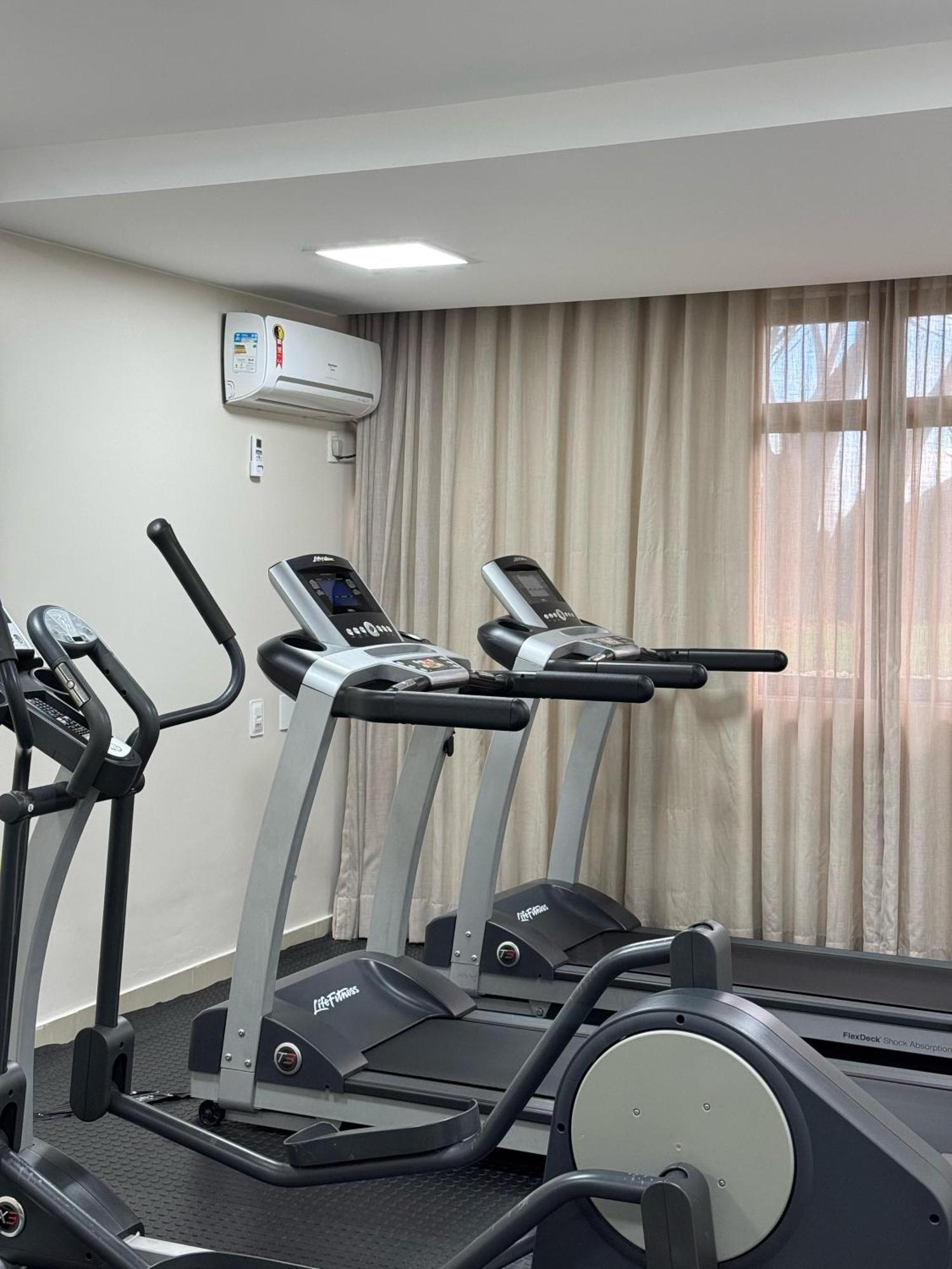 Sia Park Executive Hotel Candangolandia Экстерьер фото